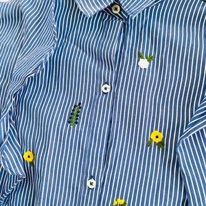 ZARA kids striped collared dress shirt with floral design and ruffles size 10